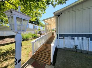 113 NE Zeus Ln, Roseburg, OR 97470