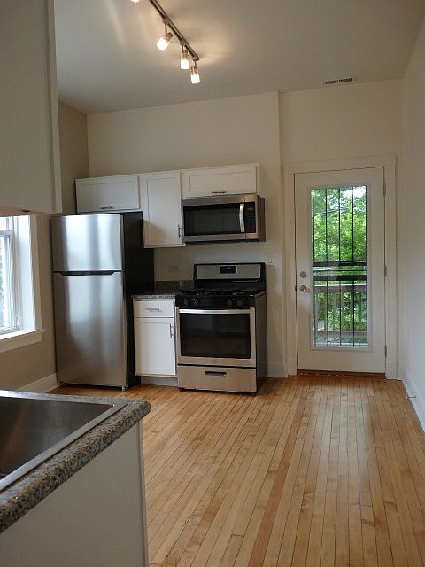 1st image of 1311 N Maplewood Ave APT 1
