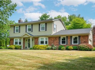 506 Coy Ln, Chagrin Falls, OH