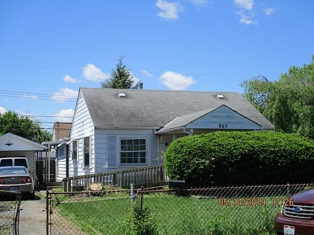 2nd image of 865 Erickson Ave