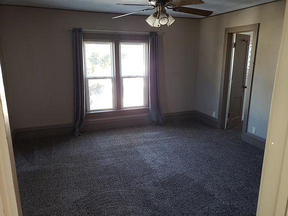 3rd image of 247 W South Park Ave #A