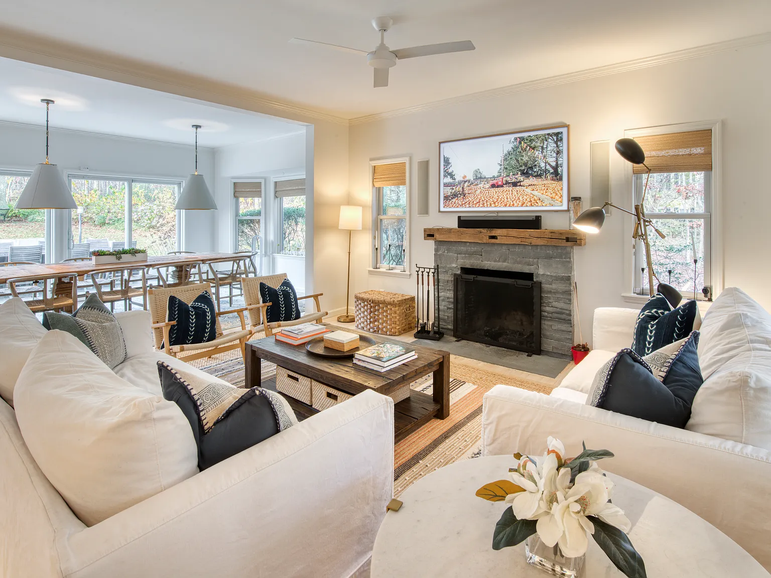 Luxury and Privacy with All the Amenities — Photo 4