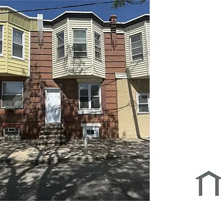 2301 Yelland St — Photo 1