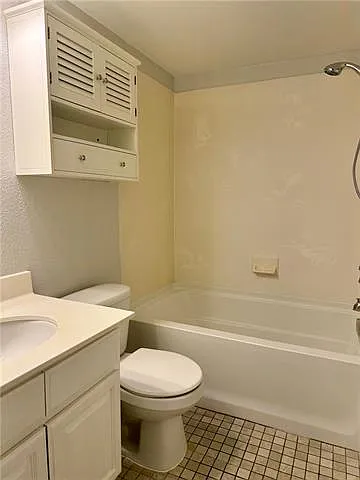 3805 Houma Blvd #C118 — Photo 10