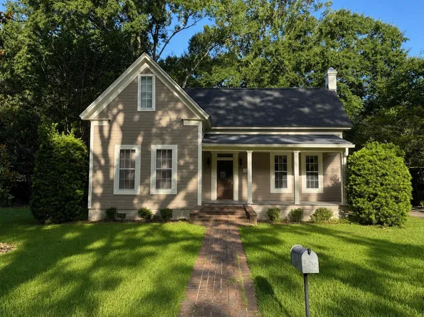 615 East Ave, Columbia, MS 39429