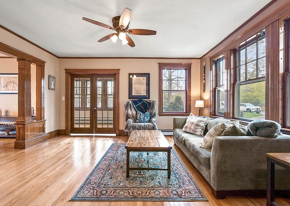 120 Centre St, Danvers, MA 01923 Zillow