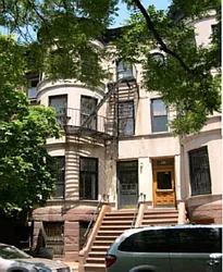 219 Saint John&#39;s Place in Park Slope