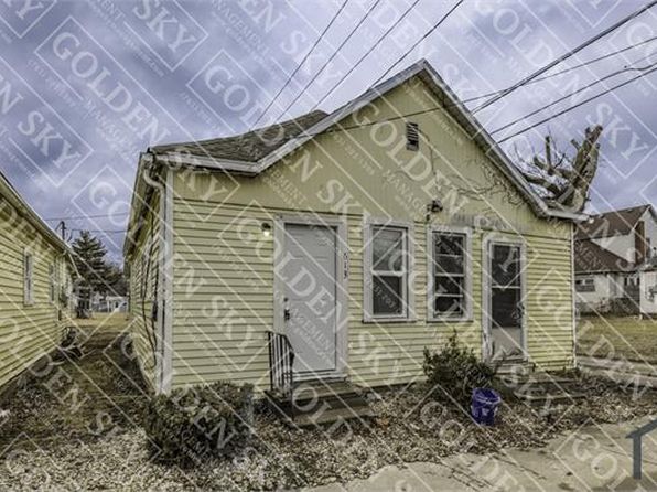 613 S Mound St, Muncie, IN 47305