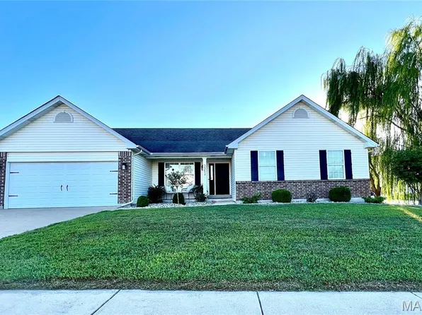 3353 Steeple Hl, Saint Charles, MO 63301