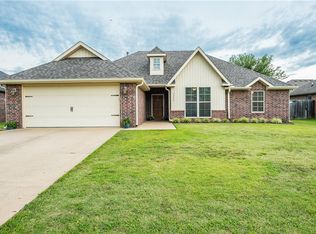 3202 Briar Creek Ave, Bentonville, AR 72713