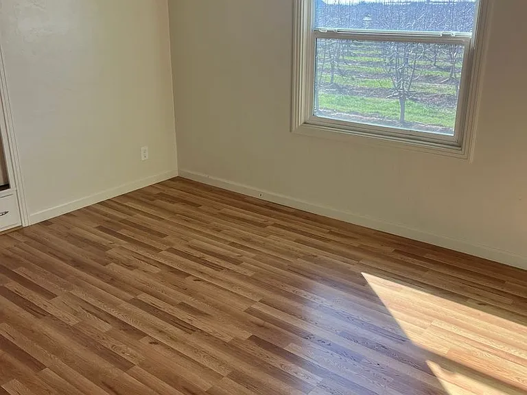 3636 N Beecher Rd — Photo 9