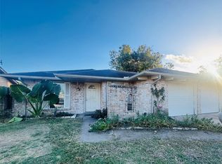 4414 Debeney Dr, Houston, TX 77039