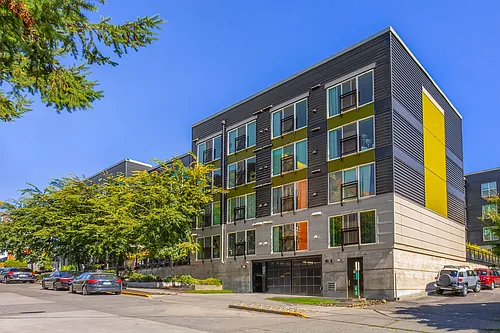 Contour Apartments Photo 1