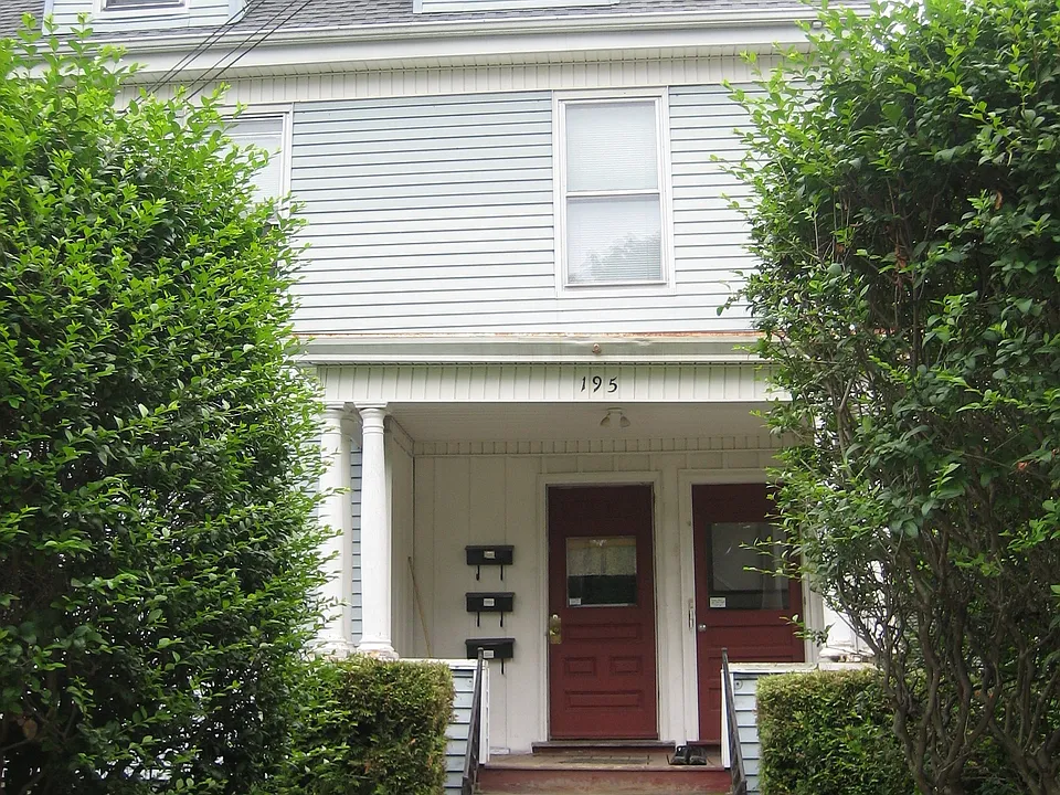 195 Bolton St, near Brighton