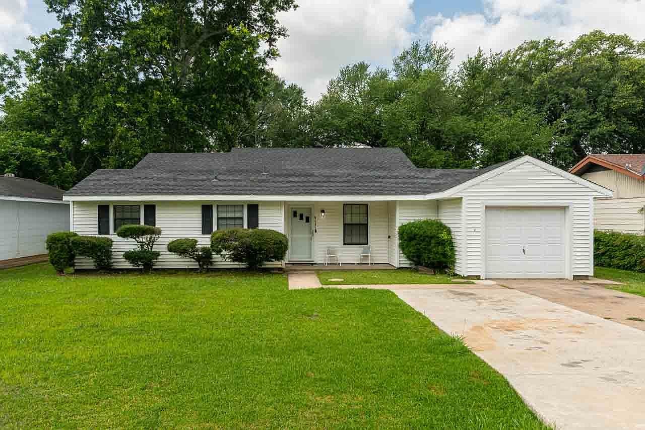 5131 Main Ave, Groves, TX 77619 MLS 238502 Zillow