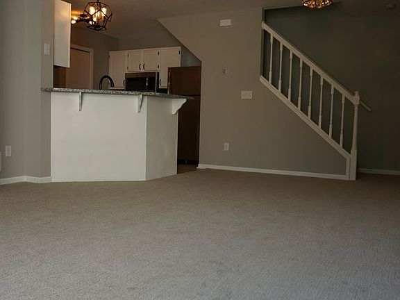 3rd image of 4123 Durham Ct Unit 87