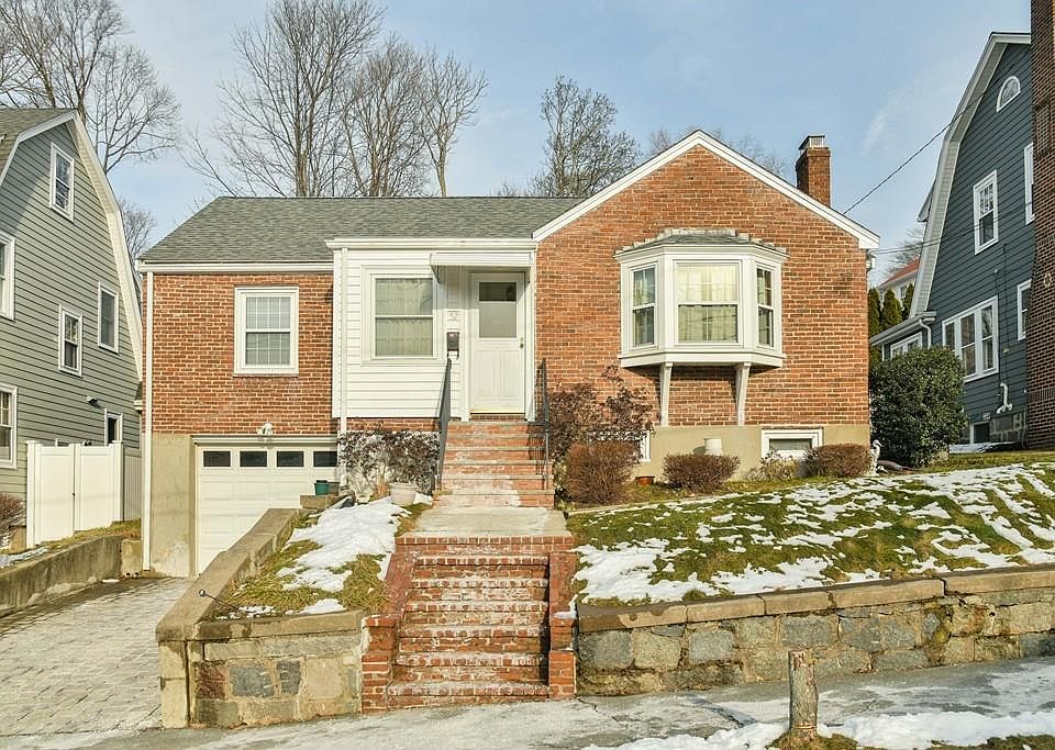 1st image of 52 Dale Ave