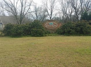 209 Dennard Dr, Perry, GA 31069