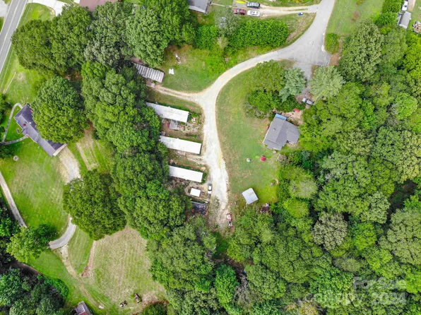 557 Calvary Church Rd, Lincolnton, NC 28092
