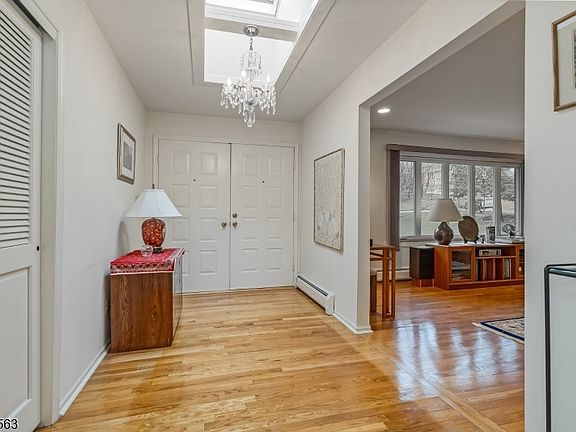 2nd image of 11 Wood Dr