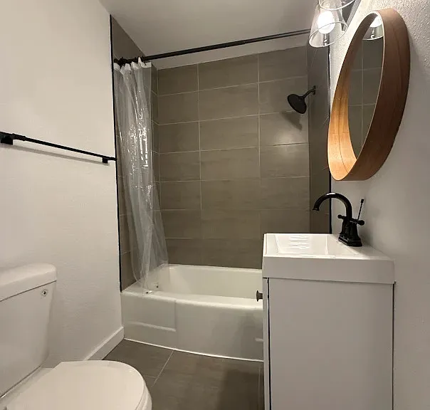 401 Clifton Rd NE #4 — Photo 5