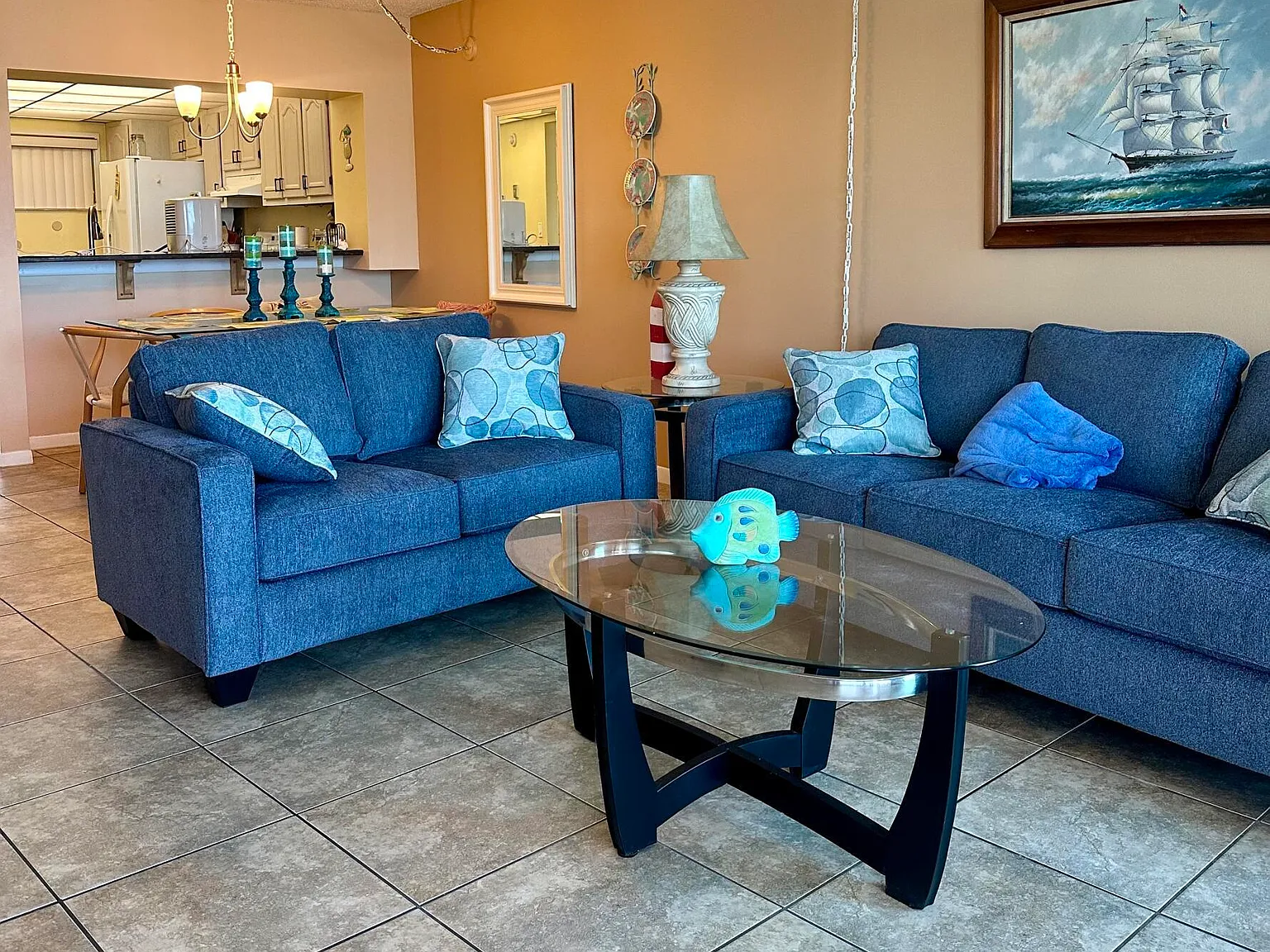 2 bed, 2.0 bath, 1370 sqft, $2,800 — Photo 4