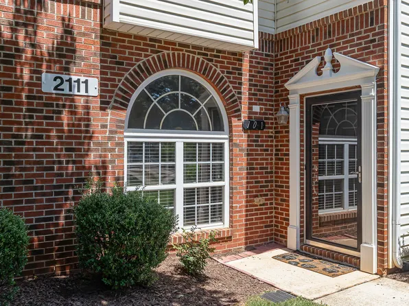 2111 Piney Brook Rd Unit 101, Raleigh, NC 27614