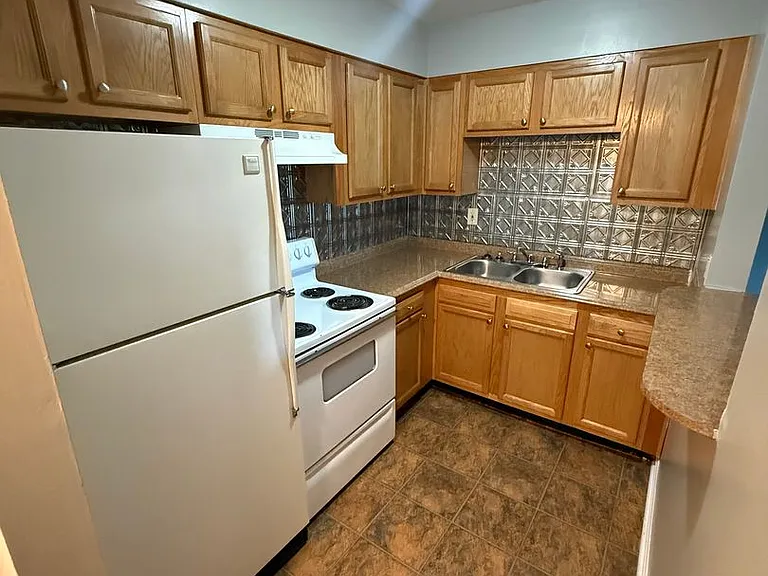 1606 Lucia Ave — Photo 16