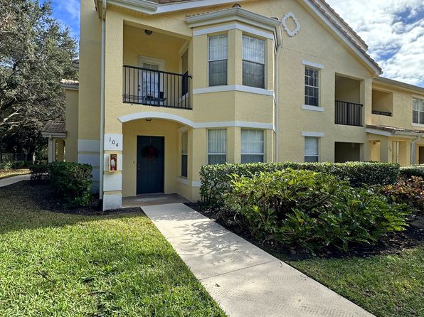 110 SW Peacock Blvd APT 104-06-104