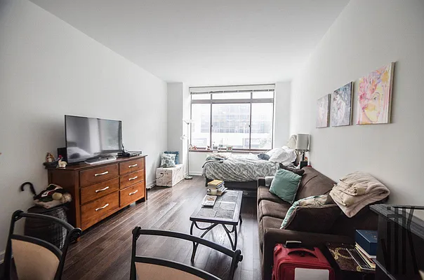 Rented by Compass | media 2