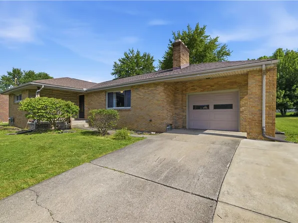 1806 Shady Dr, Farrell, PA 16121