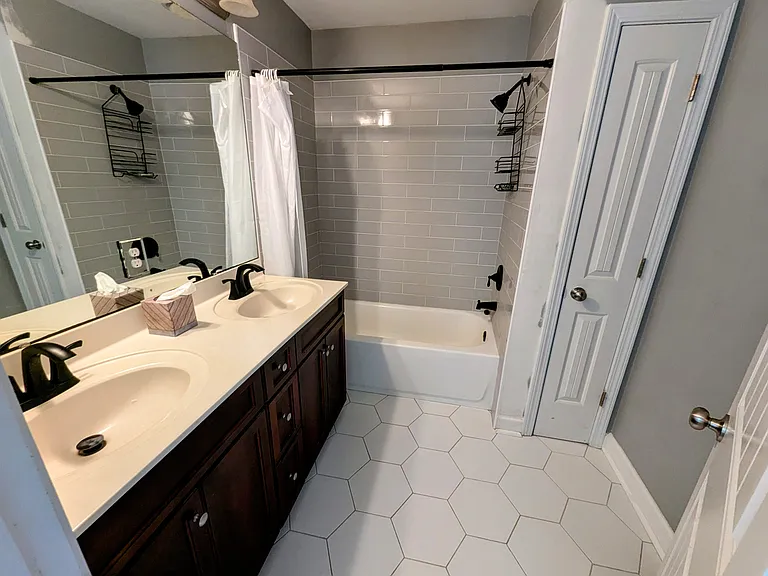Master bath