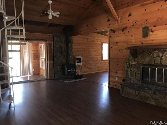 3rd image of 4544 S Aspen Ln