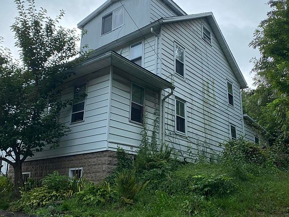 3rd image of 521 Buffalo St