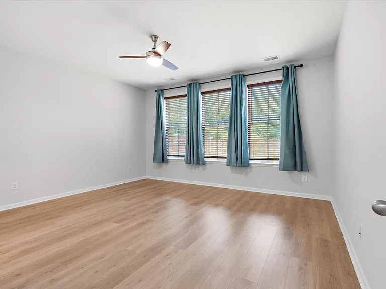 8646 Windsor Hill Blvd — Photo 17