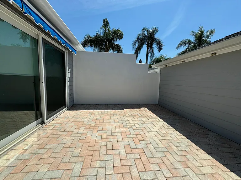 1005 Pelican Ct — Photo 37