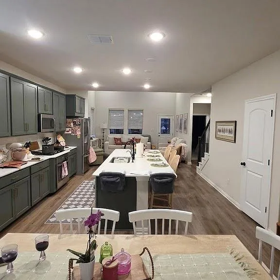 221 Travis Ln — Photo 7