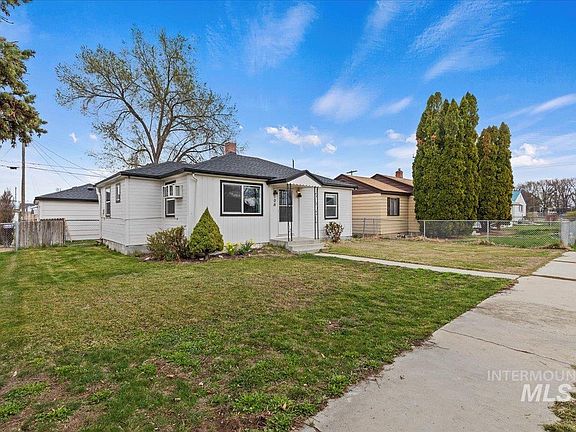 3rd image of 108 & 108-1/2 Parkhurst Dr