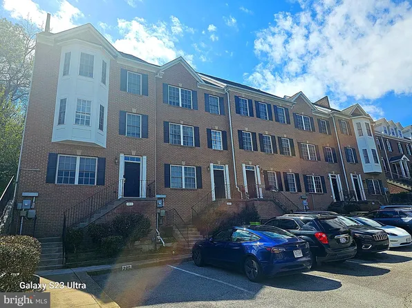 300 Center Ln, Occoquan, VA 22125