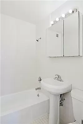 Rented by Buchbinder & Warren | media 11