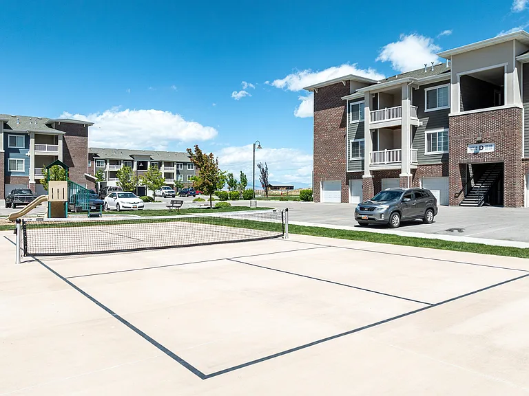 Outlook Apartments — Photo 25