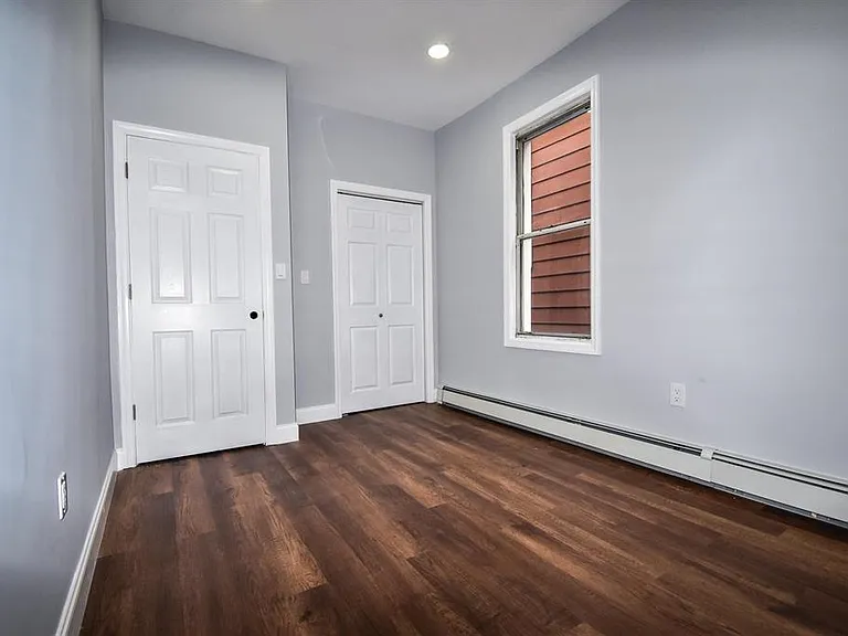 17 Troy St #2 — Photo 7
