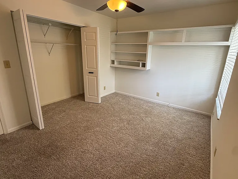 20834 Sugarloaf Ln — Photo 9
