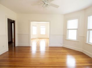334 Clyde St APT 2, Chestnut Hill, MA 02467