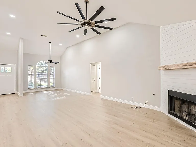 201 Orchard Way — Photo 10