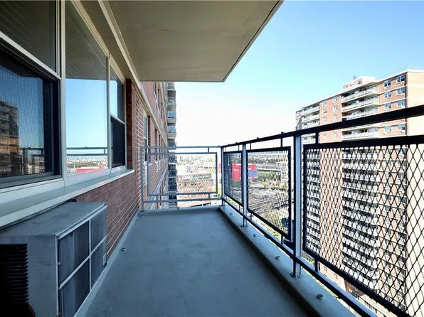 2940 W 5th St APT 17H, Brooklyn, NY 11224