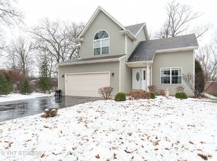 37112 N Parma Ave, Lake Villa, IL 60046