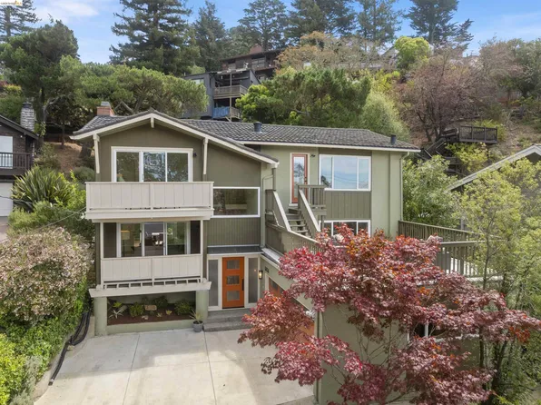 6856 Armour Dr, Oakland, CA 94611