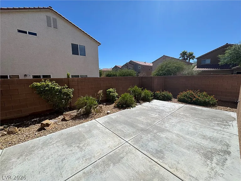 4949 Blue Bay Ct — Photo 11