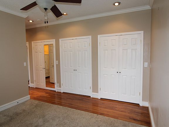 5th image of 711 Heights St